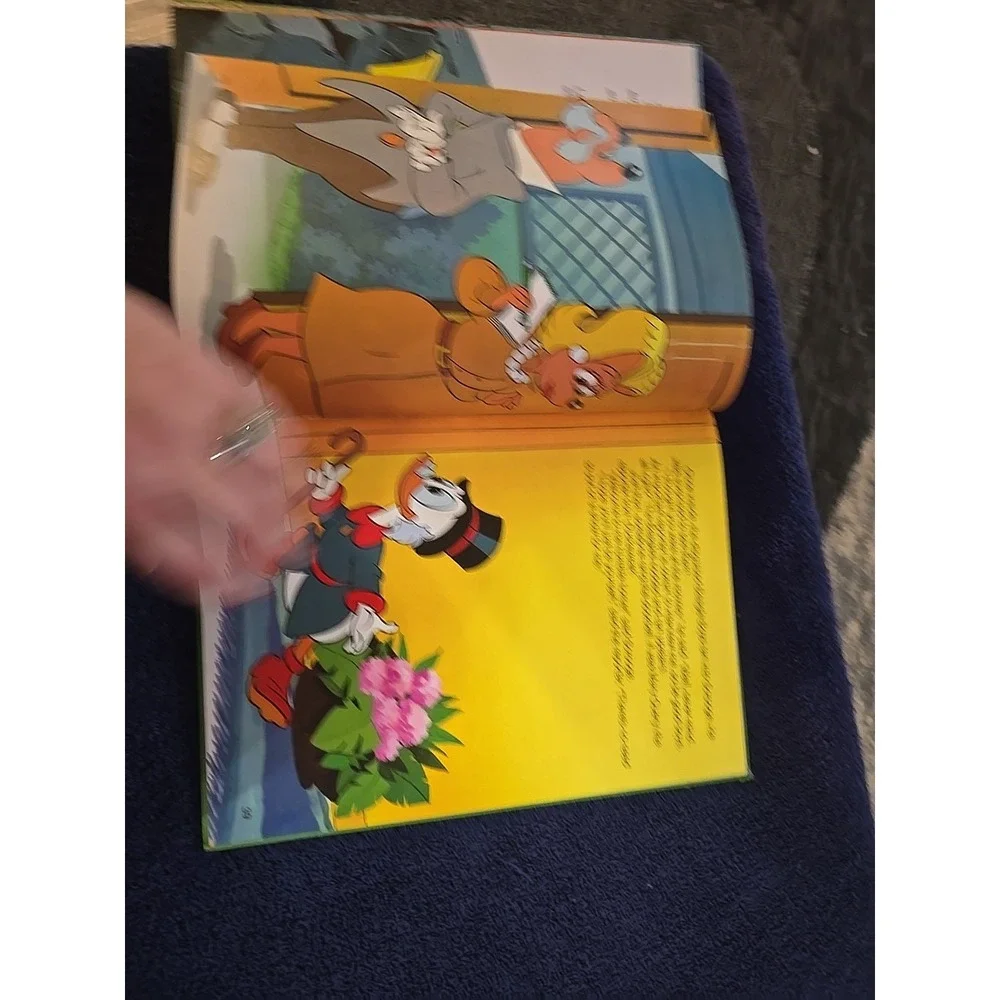 Disney DUCK TALES BOOK 1989‎ Masters of the Genie & Send in the Clone VINTAGE